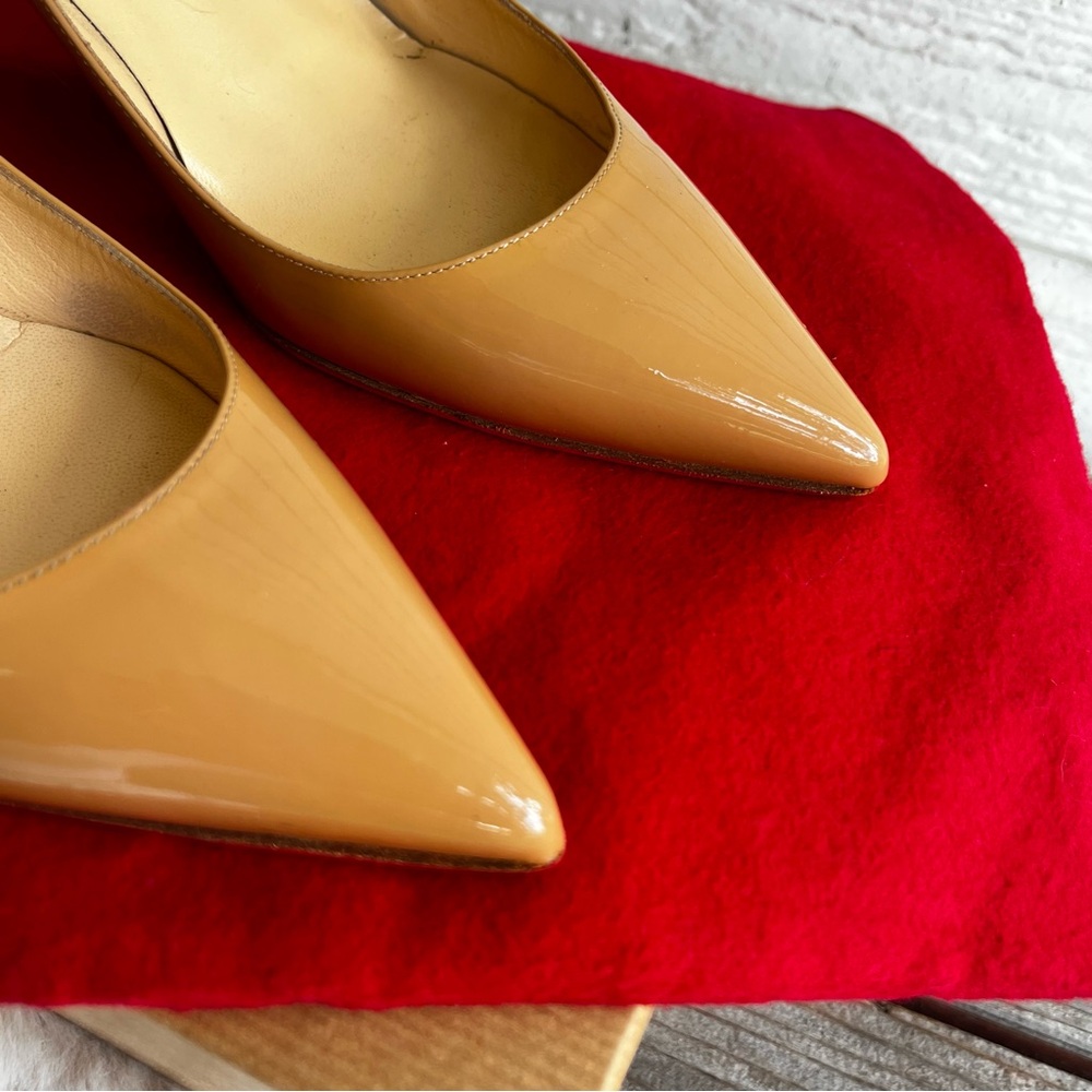 CHRISTIAN LOUBOUTIN Beige Pointed Toe Kate Patent Heels sz. 37 - Picture 5 of 8